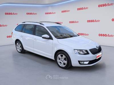 Skoda Octavia SW 1.6 TDI 110 HP AUTOMATICA COMMERCIANTI Bianco usata Udine
