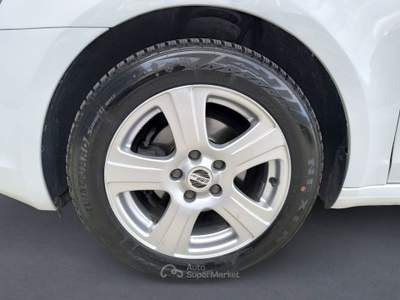 Skoda Octavia SW 1.6 TDI 110 HP AUTOMATICA COMMERCIANTI Bianco usata Udine