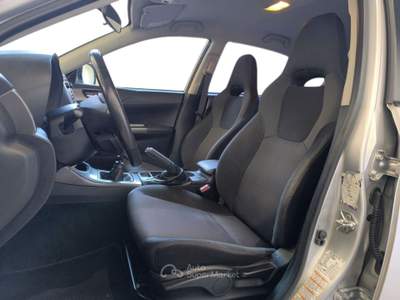 Subaru Impreza 2.0 D 150 HP SPORT DYNAMIC 4WD Argento usata Udine