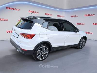 Seat Arona 1.0 BENZINA 95 HP FR NEOPATENTATI Bianco usata Udine