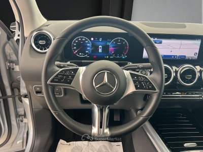 Mercedes-Benz GLA GLA 180 d Prog Advanced Argento usata Rende