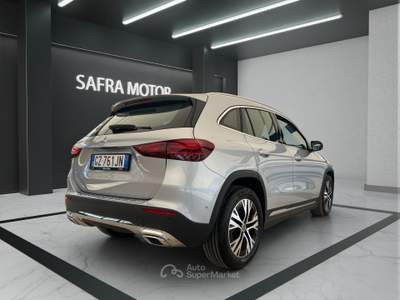 Mercedes-Benz GLA GLA 180 d Prog Advanced Argento usata Rende