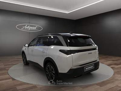 Peugeot 5008 Hybrid 145 e-DCS6 GT Bianco usata Venezia