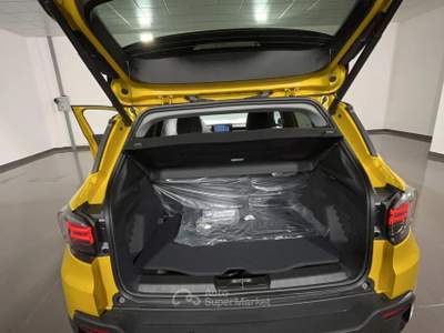 Jeep Avenger 1.2 Turbo Summit Giallo usata Palermo