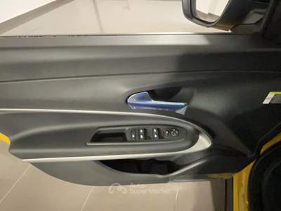 Jeep Avenger 1.2 Turbo Summit Giallo usata Palermo