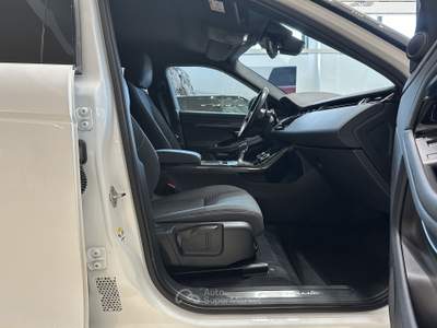 Land Rover Range Rover Evoque 2.0 D150 R-Dynamic auto Bianco usata Forlì