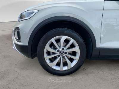 Volkswagen T-Roc 1.0 TSI Life Beige usata Lerici