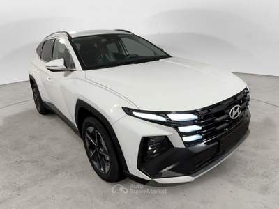 Hyundai Tucson 1.6 CRDi MHEV 2wd 136cv Business DCT Bianco usata Palermo