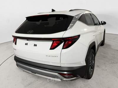 Hyundai Tucson 1.6 CRDi MHEV 2wd 136cv Business DCT Bianco usata Palermo
