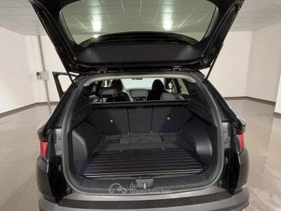 Hyundai Tucson 1.6 CRDi MHEV 2wd 136cv Business DCT Nero usata Palermo