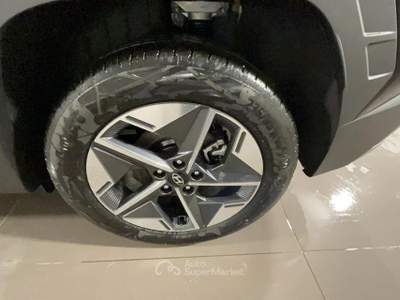 Hyundai Tucson 1.6 CRDi MHEV 2wd 136cv Business DCT Nero usata Palermo