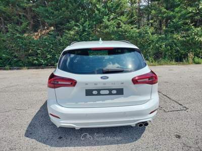 Ford Focus 1.5 Ecoblue 115cv ST -Line Auto  SW Bianco usata Bagni di Lucca