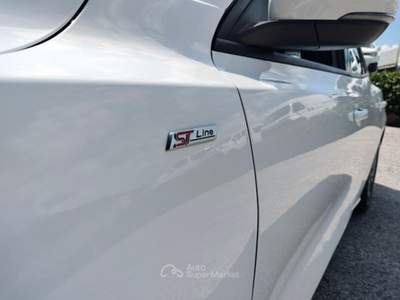 Ford Focus 1.5 Ecoblue 115cv ST -Line Auto  SW Bianco usata Bagni di Lucca