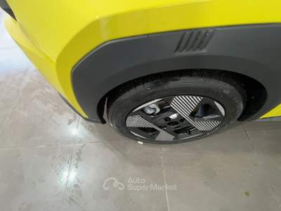 Fiat Grande Panda Grande Panda 1.2 Hybrid 110 CV S&S La Prima Bianco usata Palermo