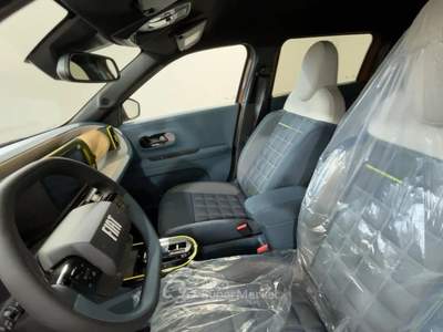 Fiat Grande Panda Grande Panda 1.2 Hybrid 110 CV S&S La Prima Marrone usata Palermo