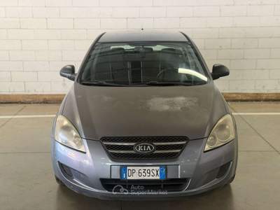 Kia Ceed ceed I 2007 5p 1.6 crdi LX usata Milano