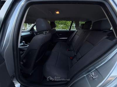 BMW Serie 3 320d 320d cat Touring Futura Xenon Grigio usata Caresanablot
