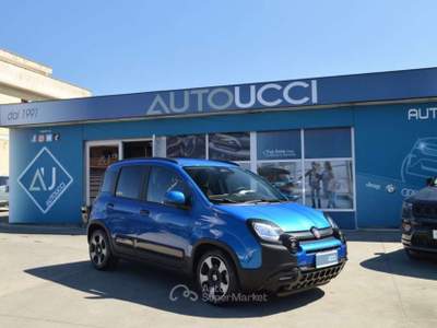 Fiat Panda 1.0 FireFly S&S Hybrid Pandina Cross 70 C 70 Cv Blu/Azzurro usata Ardea