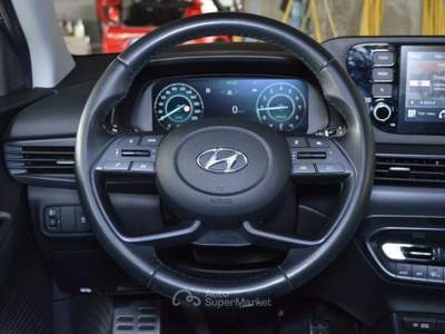 Hyundai Bayon 1.0 T-GDI Hybrid iMT XClass 48V Blu/Azzurro usata Ardea