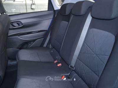 Hyundai Bayon 1.0 T-GDI Hybrid iMT XClass 48V Blu/Azzurro usata Ardea