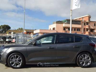 Ford Focus 1.0 EcoBoost Hybrid ST-Line 5p. 125 CV Grigio usata Ardea
