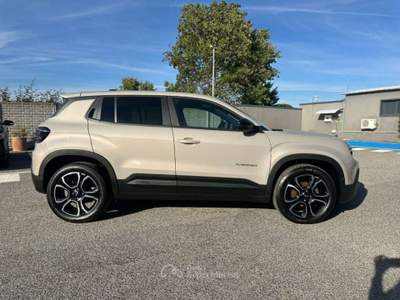 Jeep Avenger 1.2 Turbo Summit 100 CV Beige usata Ardea