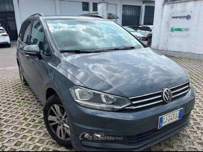 Volkswagen Touran 2.0tdi 150cv AUTOMATICA Grigio usata Salerno