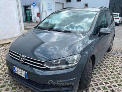 Volkswagen Touran 2.0tdi 150cv AUTOMATICA Grigio usata Salerno