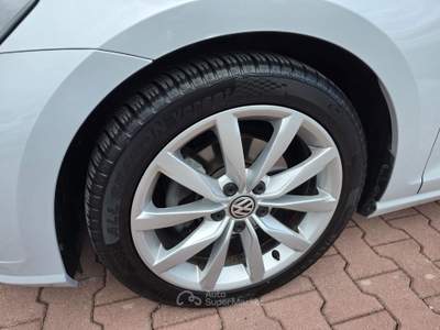 Volkswagen Golf 5p. Sport BlueMotion Technology Bianco usata Gemona del Friuli