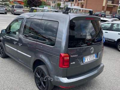 Volkswagen Caddy 2.0 TDI 122 CV 4MOTION Trendline Grigio usata San Maurizio Canavese