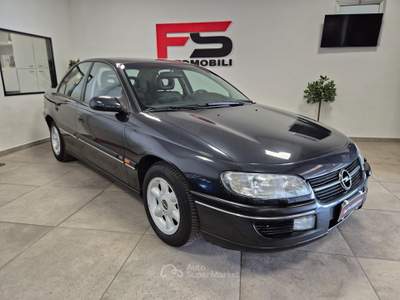 Opel Omega cat GPL, Vettura ASI +CRS Nero usata Casalgrande