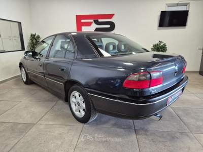 Opel Omega cat GPL, Vettura ASI +CRS Nero usata Casalgrande