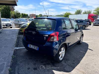 Toyota Yaris 5 porte Sol Blu/Azzurro usata Casalgrande