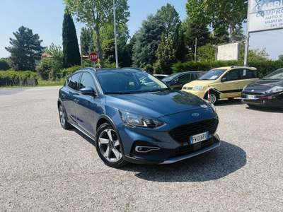Ford Focus Active ecoboost co-pilot s MOTORE SOSTITUITO Blu/Azzurro usata Villadose