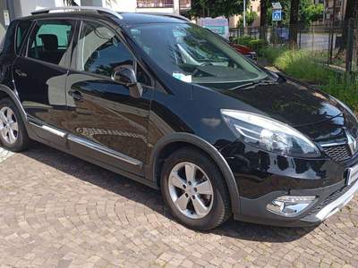 Renault Scénic 110cv Nero usata Desio