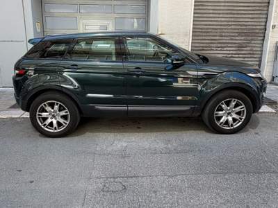 Land Rover Range Rover Evoque Range Evoque 2.2 TD4 5p. Special Edition Verde usata Bari