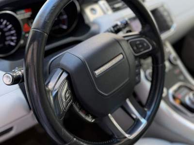 Land Rover Range Rover Evoque Range Evoque 2.2 TD4 5p. Special Edition Verde usata Bari