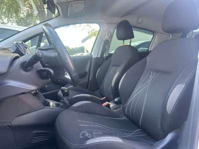 Peugeot 208 1° serie 1.4 VTi 95 CV 5p. GPL Allure Bianco usata Rivignano Teor