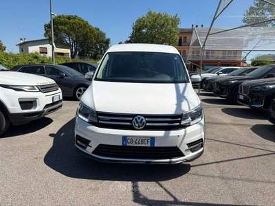 Volkswagen Caddy 2.0 TDI 122 CV 4MOTION Alltrack Bianco usata Rivignano Teor