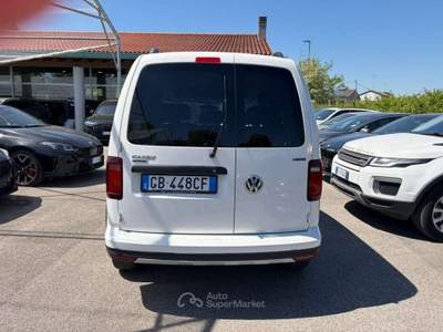 Volkswagen Caddy 2.0 TDI 122 CV 4MOTION Alltrack Bianco usata Rivignano Teor