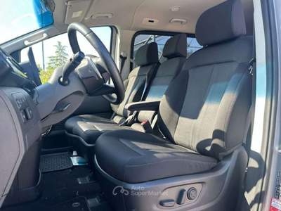 Hyundai Staria 2.2 AT AWD 9 posti Wagon Grigio usata Rivignano Teor