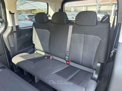 Hyundai Staria 2.2 AT AWD 9 posti Wagon Grigio usata Rivignano Teor
