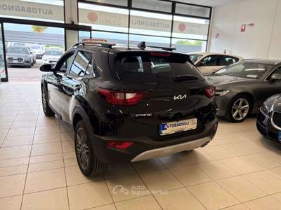 Kia Stonic BLACK EDITION 1.0 T-GDi 100 CV MHEV MT Nero usata Bagnaria Arsa