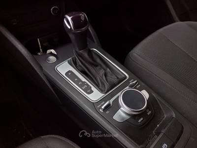 Audi Q2 115CV STRONIC Admired Navi/Led/Cruise Blu/Azzurro usata Corato