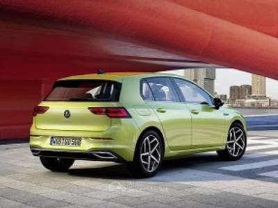 Volkswagen Golf 8ª serie 1.5 TSI EVO ACT Life Nero usata San Vitaliano
