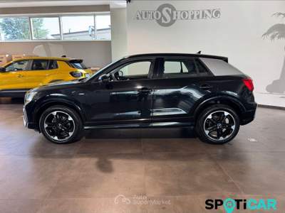 Audi Q2 30 TDI Identity Black Nero usata San Vitaliano