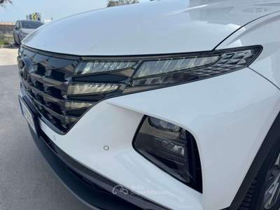 Hyundai Tucson 1.6 CRDi 48V XLine Bianco usata SAN BENEDETTO DEL TRONTO