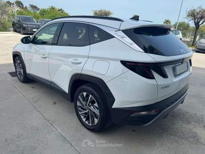 Hyundai Tucson 1.6 CRDi 48V XLine Bianco usata SAN BENEDETTO DEL TRONTO