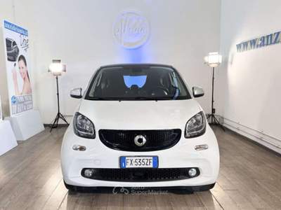 Smart ForTwo 70 1.0 twinamic Passion Bianco usata Roma
