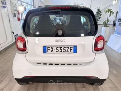 Smart ForTwo 70 1.0 twinamic Passion Bianco usata Roma